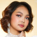 Carmelle Collado als Self - Celebrity Collab Housemate