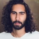 Anwar Wolf als Drunk Passenger Helper