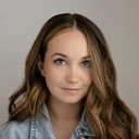 Natalie Rose Miller als Lauren