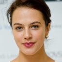 Jessica Brown Findlay als Marianne