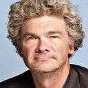 Simon Farnaby als Blue Five