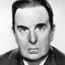 Robert Morley als British Gentleman by Pond