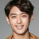 Hyun Woo als King's Man