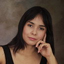 Ana Hernández als Irene