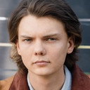 Zeke Jones als Griffin