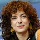 Γιούλα Μπούνταλη als Receptionist