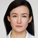 Ann Ayano als Witch Sister / Hanako