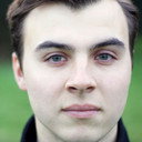 Freddie Meredith als Kent
