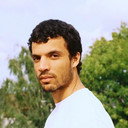 Vadiel Gonzalez Lardued als Farid