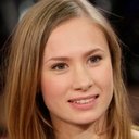 Alina Levshin als Maria Zierler