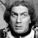 Alan Edwards als Hodgkins
