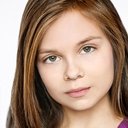 Elayna Grace als Aubry