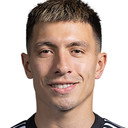 Lisandro Martínez als Self