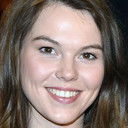 Clémence Ansault als la journaliste LCI