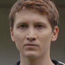 James Bamford als Owen Parry