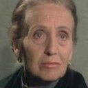 Lola Lemos als Abuela