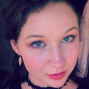 Miranda N. Hofmeister als Courtney