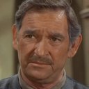 Ken Mayer als Sergeant
