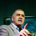 Robert Hakobyan als Zaven