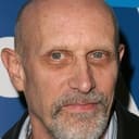 Richard Marcus als William Raines