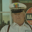 Sylvester Bowen als Gas Station Attendent