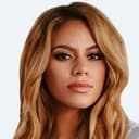 Dinah Jane als Self