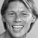 Dennis Stewart als Leo 'Craterface' Balmudo