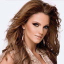 Mariana Seoane als Maura Durán Linares / Karina Rossemberg