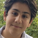 Noam Amiel als Tom Roca