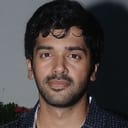 Ashwin Kakumanu als Arjun, (Swetha's Brother)