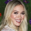 Hilary Duff als Lorraine Baker