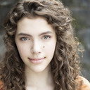 Isol Young als Diane