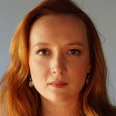 Romanna Lobach als Lisa