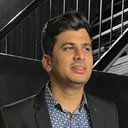 Karan Deshmukh als Mohit