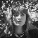 Anna Bozovic als Space Woman