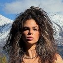 Melanie Almuina als María