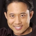 Russell Yuen als Chinese Scientist