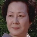 Mikiko Sakai als Matured Woman(女支配人)