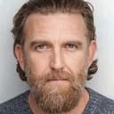 Daniel Swain als George Darling