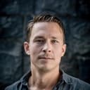 Oscar Töringe als Uno