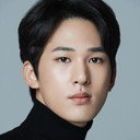 한기윤 als Shin Min-soo