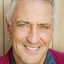 John Waters als Tom Garfield