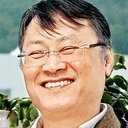 張乾文, Assistant Director