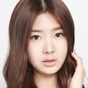 Lee Young-yoo als Kim Song-yi