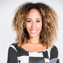 Belinda Voorspoels als Nell