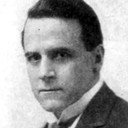 Robert T. Haines als Prosecuting Attorney