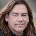 Alan Doyle als Dingy Worthington