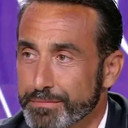Olivier Benkemoun als Journalist Antenne 2