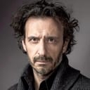 Laurent Natrella als Le commissaire Roger