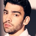 Anthony Notarile als Hector